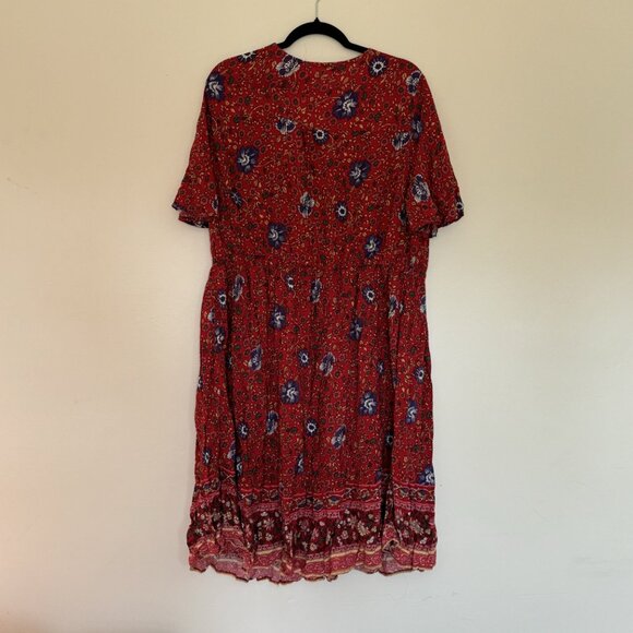 Vintage Red Floral Patterned Midi Dress - Picture 2 of 3